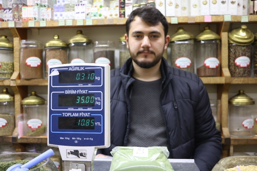 Aktar Orhun Özfidancı