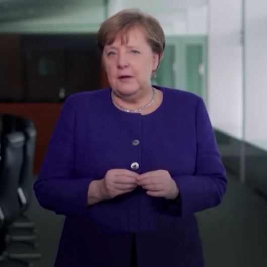 Merkel’den, Türkçe alt yazılı korona virüsü mesajı