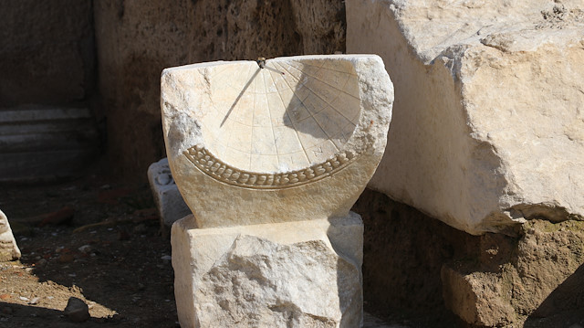 UNESCO Dünya Miras Geçici Listesi'nde yer alan, içinde İncil'de adı geçen yedi kiliseden birinin bulunduğu Laodikya Antik Kenti'nde kazı ve restorasyon çalışmaları devam ediyor.