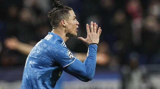 Ronaldo bu sezon Juventus formasıyla çıktığı 32 maçta 25 gol attı.
