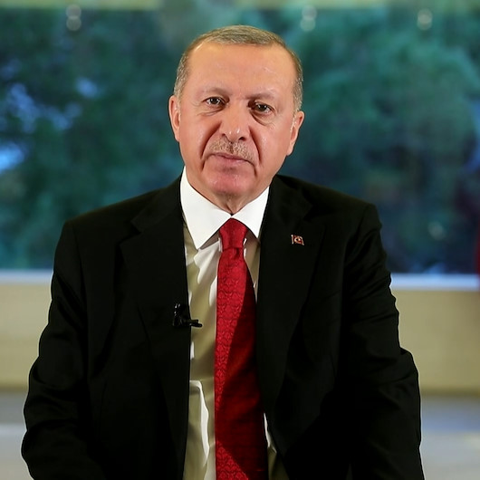 Cumhurbaşkanı Erdoğan: Aydınlık yarınlar bizi bekliyor, yeter ki ikazlara riayet edelim