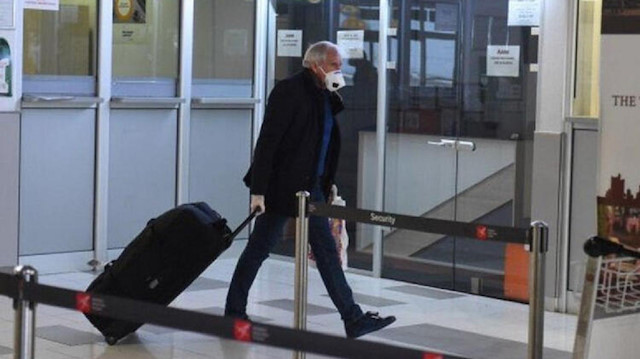 Sırp çalıştırıcı Belgrad havalimanında görüntülendi.