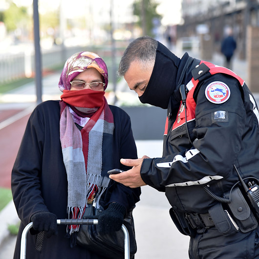 70lik Sultan Ninenin yardımına vefa timi yetişti