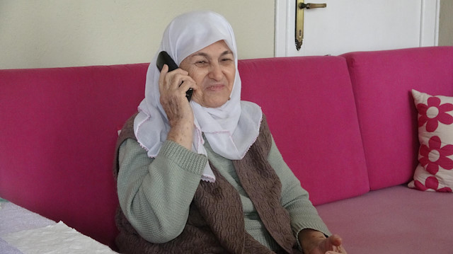 Cumhurbaşkanı Erdoğan, Semiha Aksoy'a hatırını sorup, sokağa çıkmaması konusunda uyarılarda bulundu.