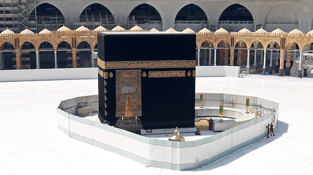 General view of Kaaba at the Grand Mosque which is almost empty of worshippers, after Saudi authority suspended umrah (Islamic pilgrimage to Mecca) amid the fear of coronavirus outbreak, at Muslim holy city of Mecca, Saudi Arabia March 6, 2020. REUTERS/Ganoo Essa

