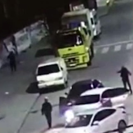 Polis şüpheli kovalamacası kamerada