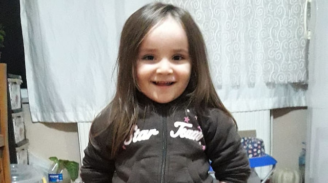 Annesi 3 yaşındaki Şükran Nur İpek'in karnına vurarak ölmesine sebep oldu.