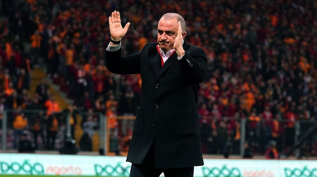Galatasaray Teknik Direktörü Fatih Terim, geçen hafta koronavirüse yakalandığı gerekçesiyle hastaneye yatmıştı.