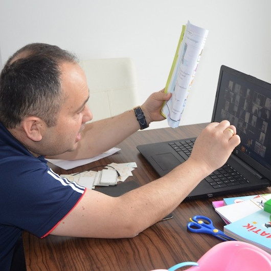 Ne virüs ne de mesafe öğrencileri ile arasına giremedi