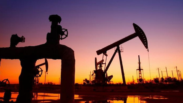 تراجع إنتاج النفط الليبي إلى 79.6 ألف برميل يوميا
