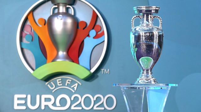 UEFA, EURO 2020 play-off maçlarını erteledi
