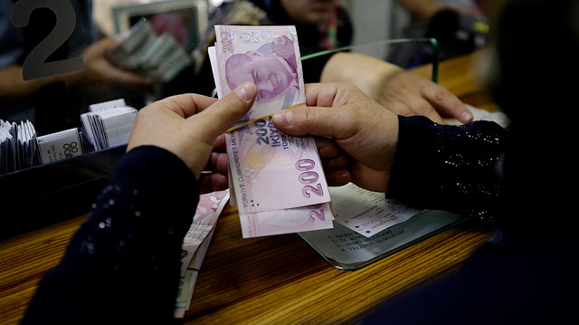 Cumhurbaşkanı Recep Tayyip Erdoğan'ın Biz Bize Yeteriz Türkiyem diyerek başlattığı Milli Dayanışma Kampanyası'na destek giderek büyüyor.