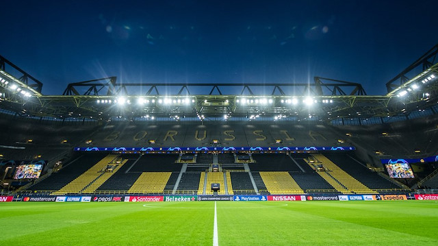 Dortmund'un iç saha maçlarını oynadığı 81 bin 365 kişi kapasiteli stadı.