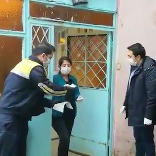 Bin TLlik sosyal yardımlar evlerde teslim edilmeye başlandı