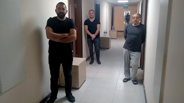 3 Türk işçi, Albayrak Grubu'nun tahliye uçağıyla yurda döndü.