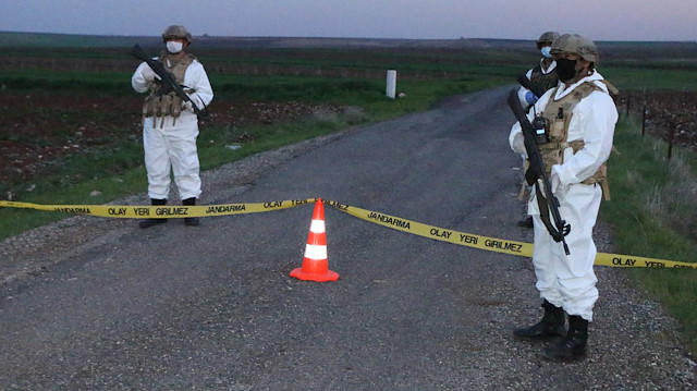 Sivas'ın Doğanşar ilçesine bağlı Darıkol köyü de karantinaya dahil edildi. Köyde koranavirüs (covid-19) vakası görülmesi üzerine İlçe Hıfzısıhha Kurulu tedbir amacıyla köyün karantinaya alınmasına karar verdi.