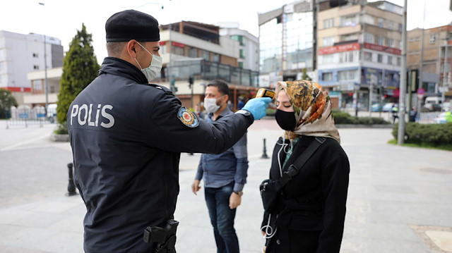Türkiye'de koronavirüse karşı sıkı önlemler alındı.