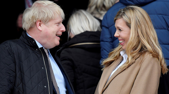 İngiltere Başbakanı Boris Johnson ve nişanlısı Carrie Symonds.