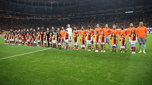 Süper Lig kulüpleri maçların oynanmaması sebebiyle ciddi bir gelir kaybı yaşıyor.