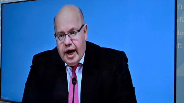 German Economy Minister Peter Altmaier addressees a news conference held by German Health Minister Jens Spahnon on the situation in Germany amid the coronavirus disease (COVID-19) outbreak, in Berlin, Germany April 17, 2020. John MacDougall/Pool via REUTERS

