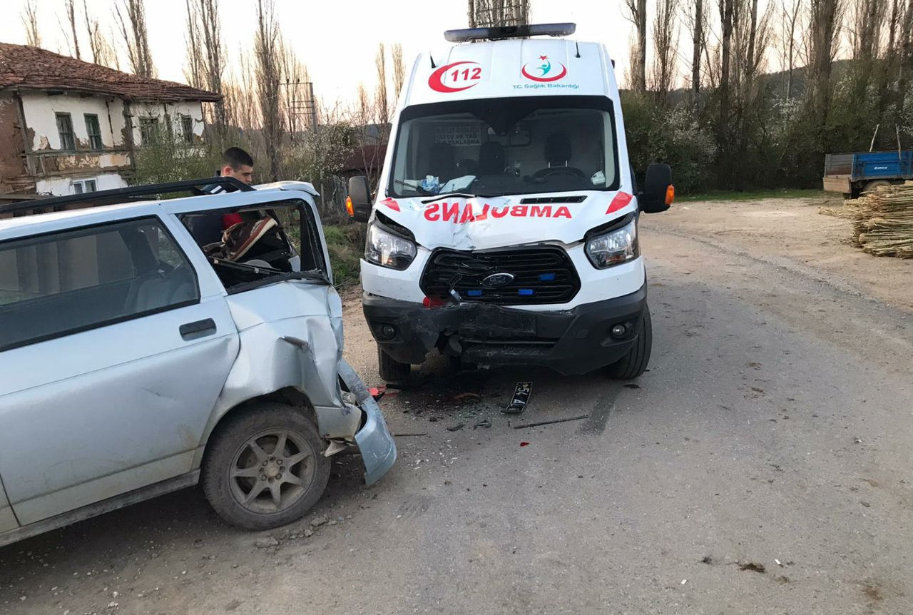 Sakarya'da sağlık çalışanlarını darp ve yaralama iddiasın