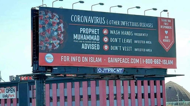 ABD’nin Chicago kentindeki bir reklam panosunda İslam Peygamberi Hz. Muhamed'in sözleri yer aldı.