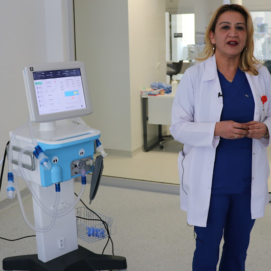 Yerli yoğun bakım solunum cihazı muadillerinden üstün: İlk kullanımda doktorlardan tam not