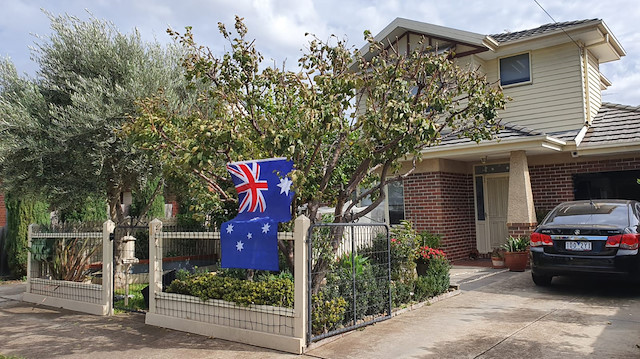 Australians have paid tributes to their fallen troops of World War I from their own homes
