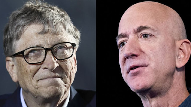 Bill Gates ve Jeff Bezos (sağ)
