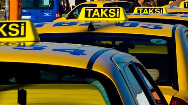 İstanbul valisi duyurmuştu: Sağlık çalışanları için ücretsiz taksi hizmeti başladı