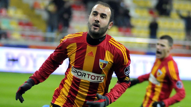 Gökhan Ünal Kayserispor'da gösterdiği performansla tüm büyük takımların transfer gündemine girmişti.
