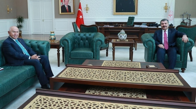 Sağlık Bakanı Fahrettin Koca, TFF Başkanı Nihat Özdemir ile görüştü.