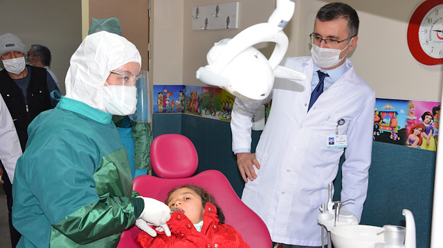 Erzurum Ağız Diş Sağlığı Merkezi hekim ve klinik yardımcıları ek ödemeleri personele dağıttı.