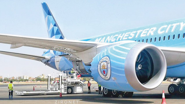 ​Manchester City'e ait uçak