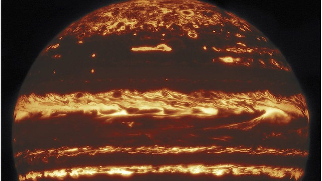 Jüpiter'in kızılötesi fotoğrafı çekildi.