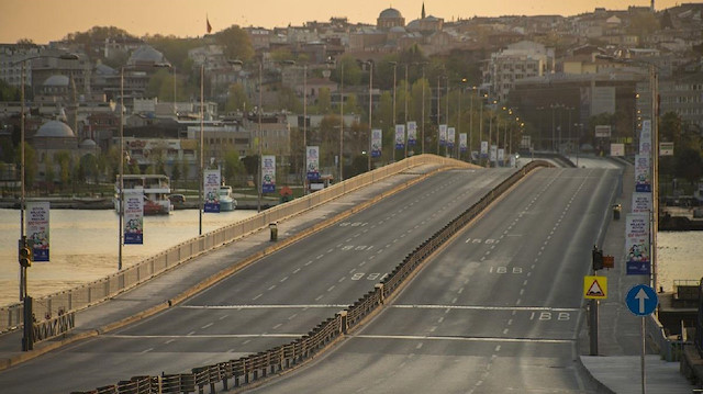 Fotoğraf: Arşiv / Sokağa çıkma kısıtlmasının olduğu günlerde İstanbul caddeleri araçsız yollarla dikkat çekiyor.