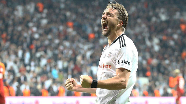 Caner Erkin bu sezon Süper Lig'de çıktığı 25 maçta 2 gol atarken, 9 da asist yaptı.