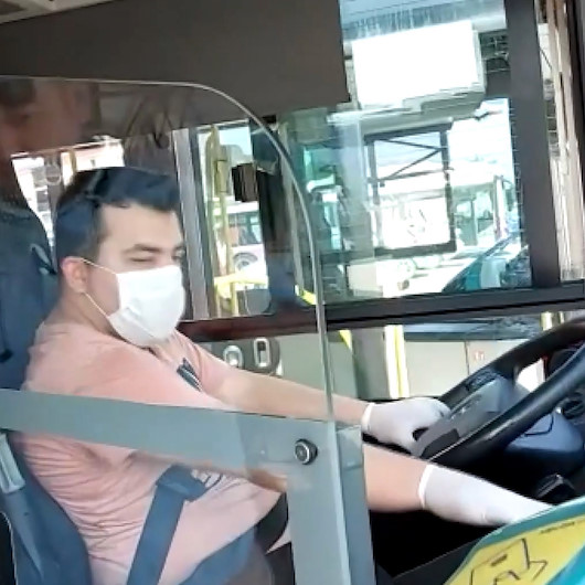 Otizmli Furkanın otobüs şoförü olma hayali gerçek oldu