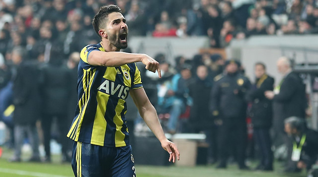 Hasan Ali, sarı-lacivertli formayla toplamda çıktığı 238 maçta 8 gol atarken, 27 de asist kaydetti.