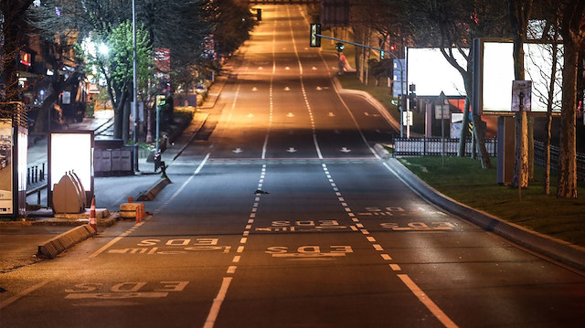 15 ildeki sokağa çıkma kısıtlaması başladı.