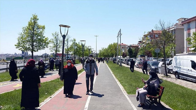 المسنون الأتراك.. "سلاطين" إسطنبول في ظل حظر التجوال