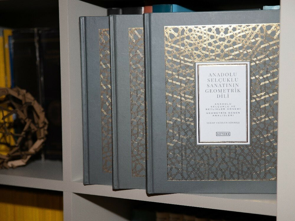 Ketebe Yayinlari 3 Yilina 300 Kitap La Giriyor