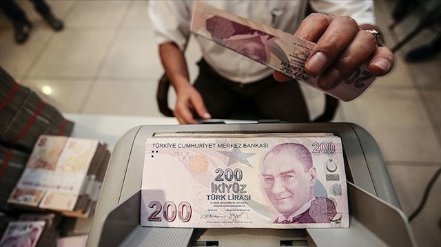 تركيا.. إعفاء مؤسستين ماليتين من قيود معاملات الليرة