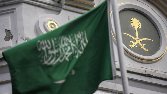 Suudi Arabistan'da ta'zir amaçlı kırbaç cezası, alternatif cezalara dönüştürüldü.