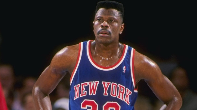 Patrick Ewing'in Knicks'teki 33 numaralı forması emekli edilmişti.