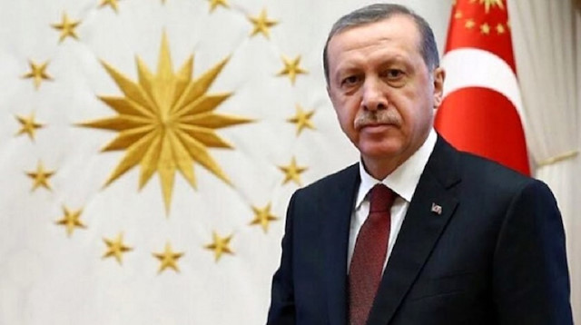 Cumhurbaşkanı Recep Tayyip Erdoğan askerlerin bayramını kutladı.