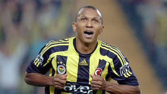 Mehmet Aurelio 2003-2008 yılları arasında Fenerbahçe forması giymişti.