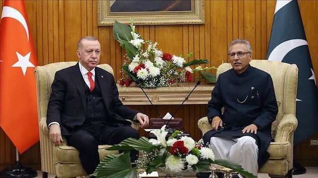 أردوغان ونظيره الباكستاني يتبادلان التهاني بعيد الفطر