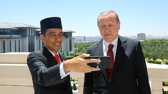 الرئيس أردوغان ونظيره الإندونيسي يبحثان تعزيز العلاقات 