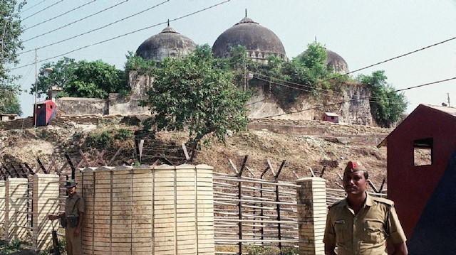 باكستان تدين بناء معبد هندوسي في موقع مسجد تاريخي